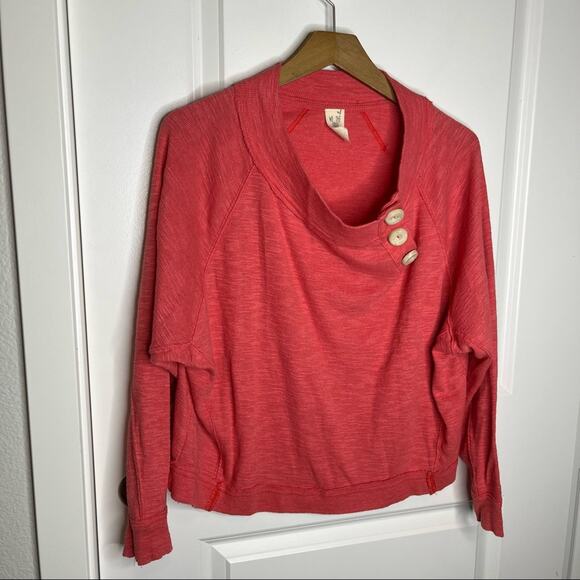 Free People Don't Forget Me Side Pink Thermal Button Long Sleeve Top Size Small - Picture 2 of 8